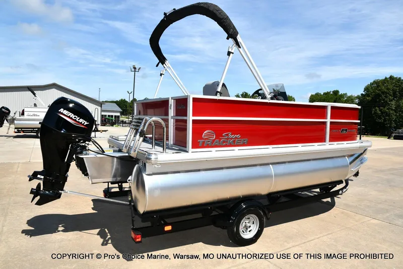 Slide: The Image of Sun Tracker Party Barge 16 2026 - 12