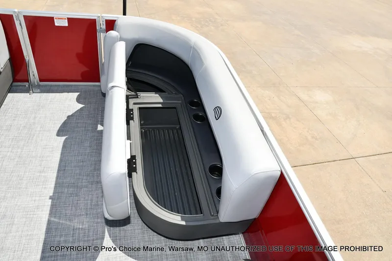 Slide: The Image of Sun Tracker Party Barge 16 2026 - 43