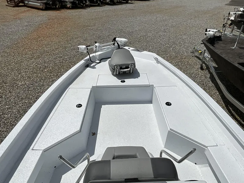 Slide: The Image of Xpress Hyper-Lift Series H22B 2026 - 5