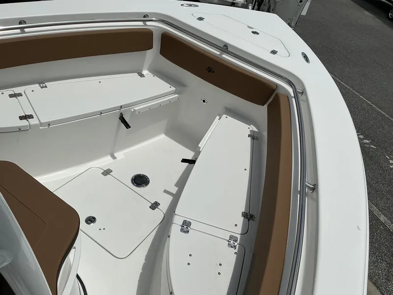 Slide: The Image of Sea Pro 222 Center Console 2026 - 15