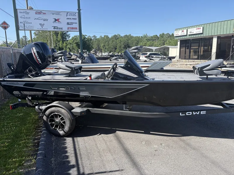 The Image of Lowe Stinger 175 2025 - 1