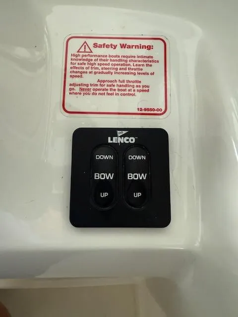 Slide: The Image of Boston Whaler 305 Conquest 2005 - 26