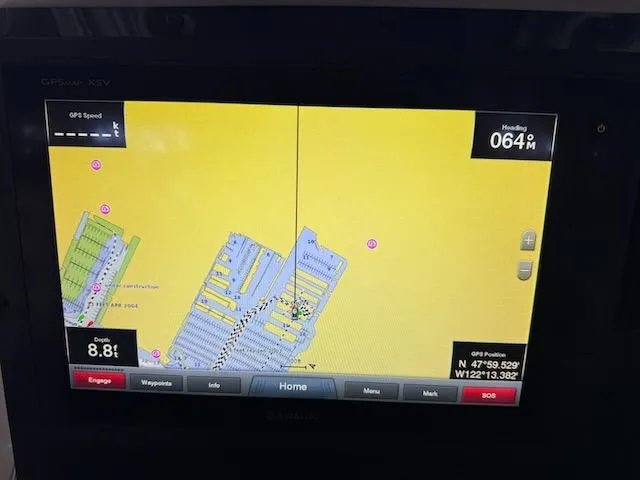 Slide: The Image of Boston Whaler 305 Conquest 2005 - 28