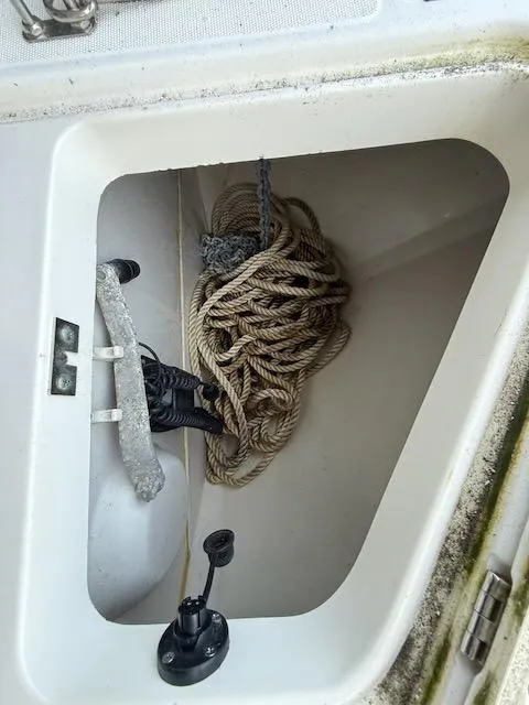 Slide: The Image of Boston Whaler 305 Conquest 2005 - 54