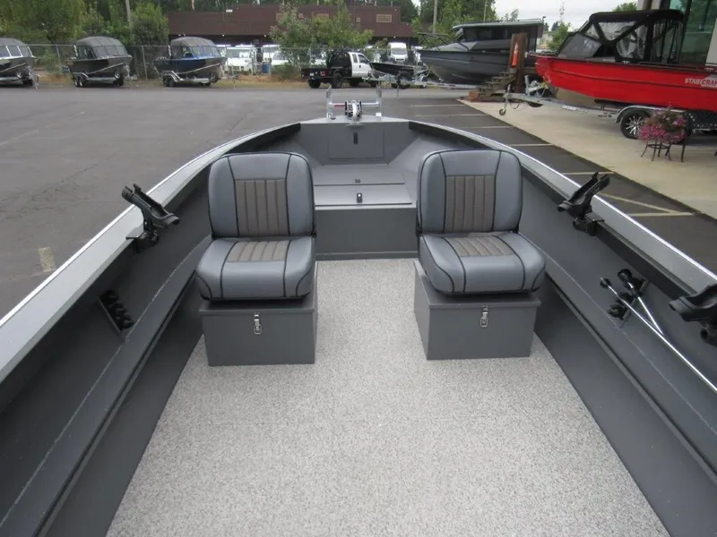 Slide: The Image of Alumaweld Adventurer 20 2026 - 12