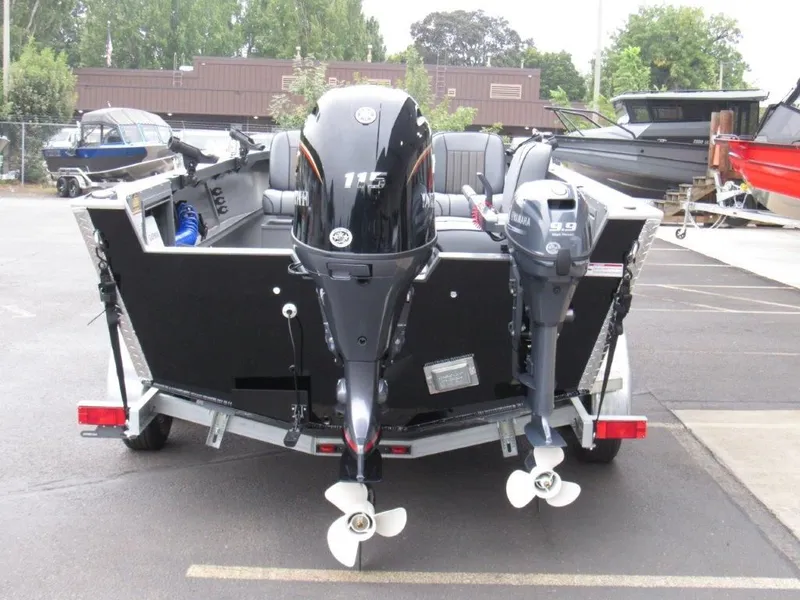 Slide: The Image of Alumaweld Adventurer 20 2026 - 4