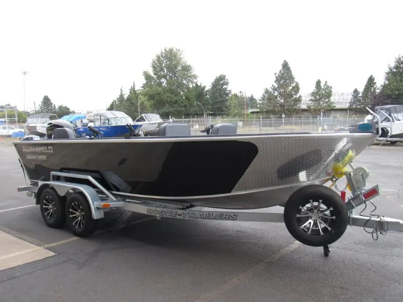 Slide: The Image of Alumaweld Adventurer 20 2026 - 7