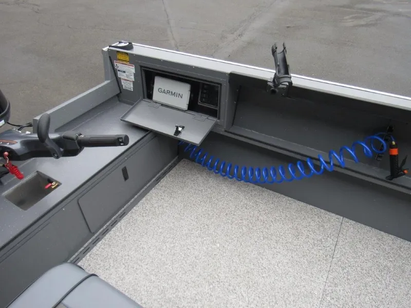 Slide: The Image of Alumaweld Adventurer 20 2026 - 9