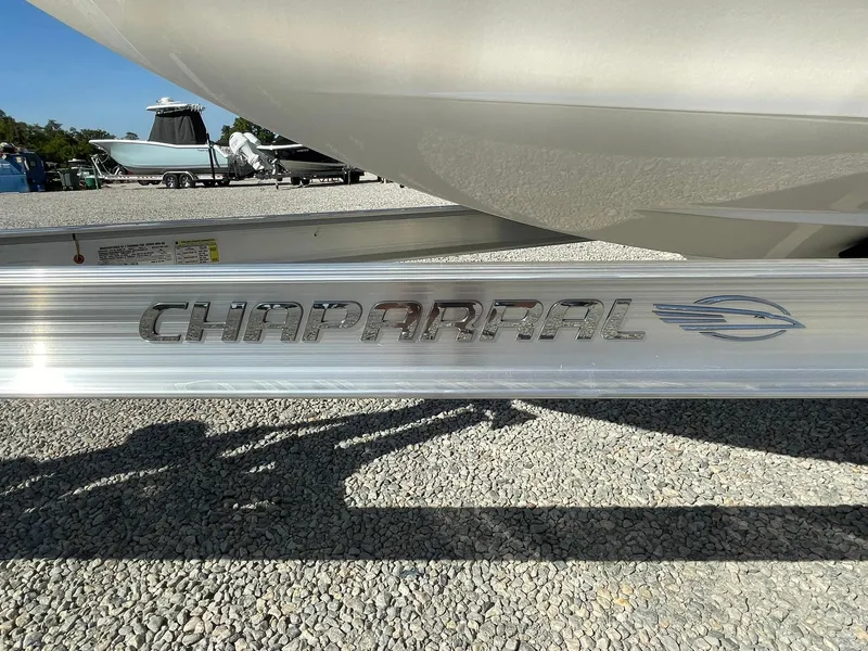 Slide: The Image of Chaparral 270 OSX 2025 - 86