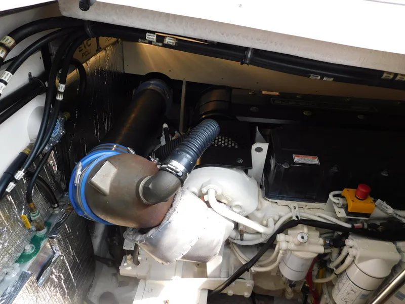 Slide: The Image of Cruisers 500 Express 2005 - 50