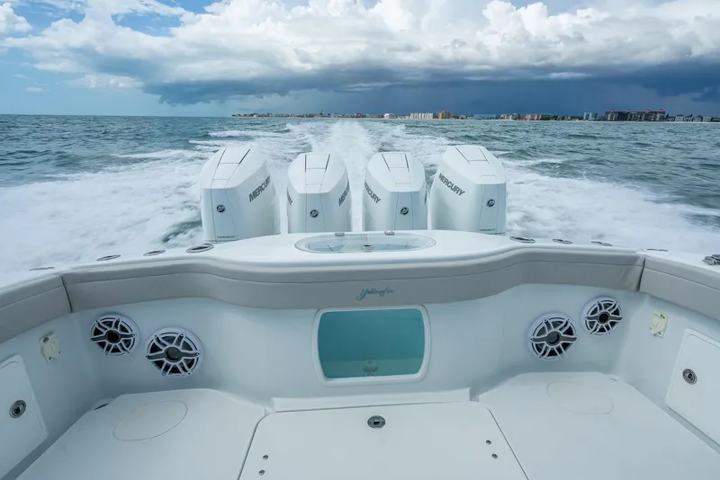 Slide: The Image of Yellowfin 39 Offshore 2024 - 56