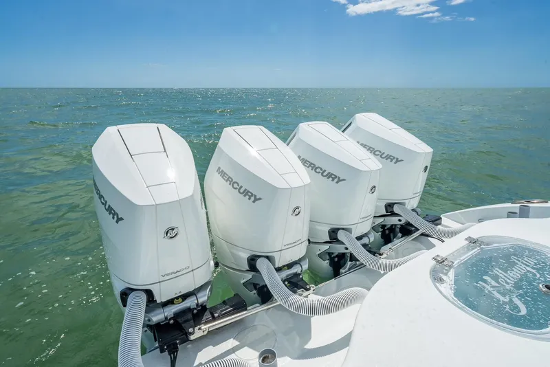 Slide: The Image of Yellowfin 39 Offshore 2024 - 60