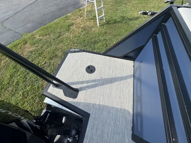 Slide: The Image of Viaggio By Misty Harbor V22U Tri-Toon 2026 - 15