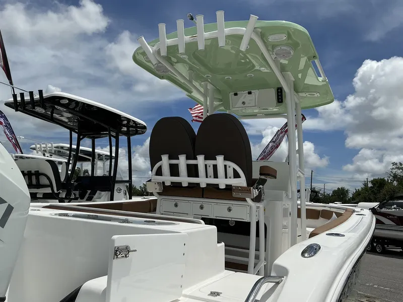 Slide: The Image of Sea Pro 222 Center Console 2026 - 3