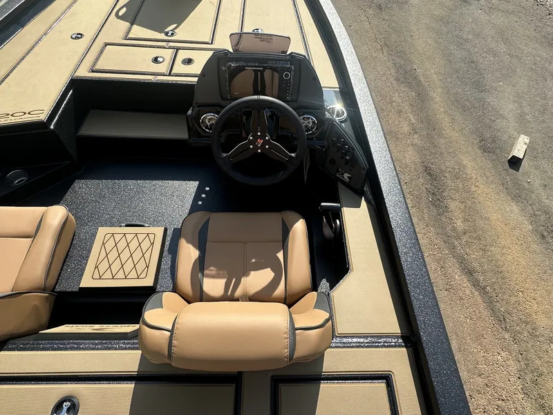 Slide: The Image of Xpress H20C Crappie 2026 - 21