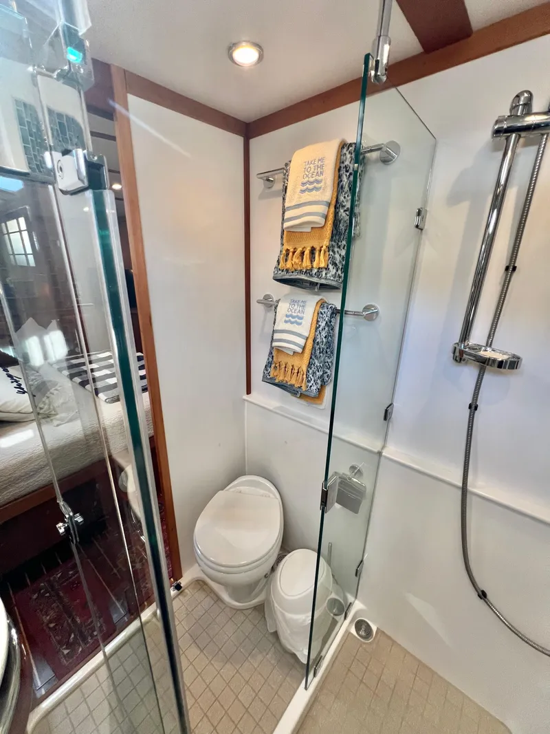 Slide: The Image of Luxurious bathroom in Sabre 48 Salon Express yacht, 2017 model. - 36