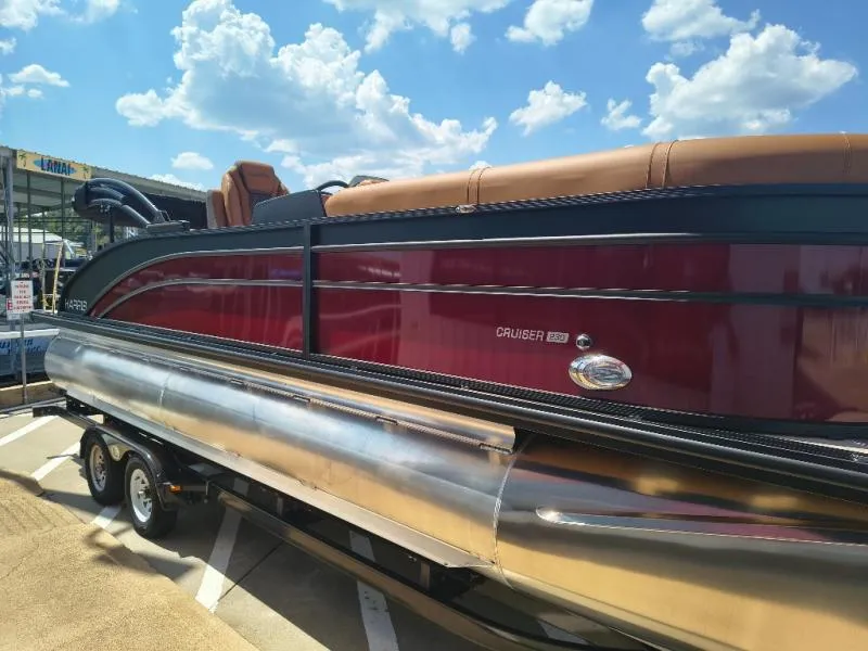 Slide: The Image of Harris CRUISER 230 SLDH 2027 - 3