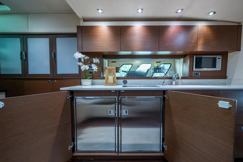 Slide: The Image of Sea Ray Sundancer 540 2012 - 100