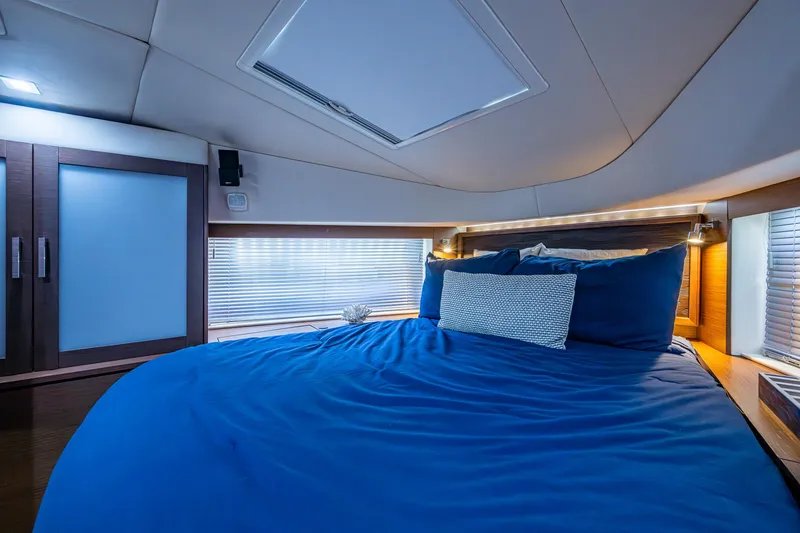 Slide: The Image of Sea Ray Sundancer 540 2012 - 58