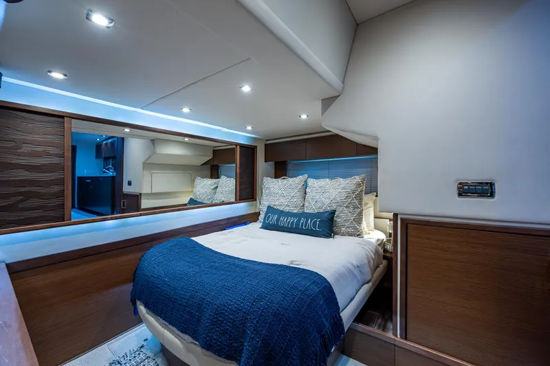 Slide: The Image of Sea Ray Sundancer 540 2012 - 71