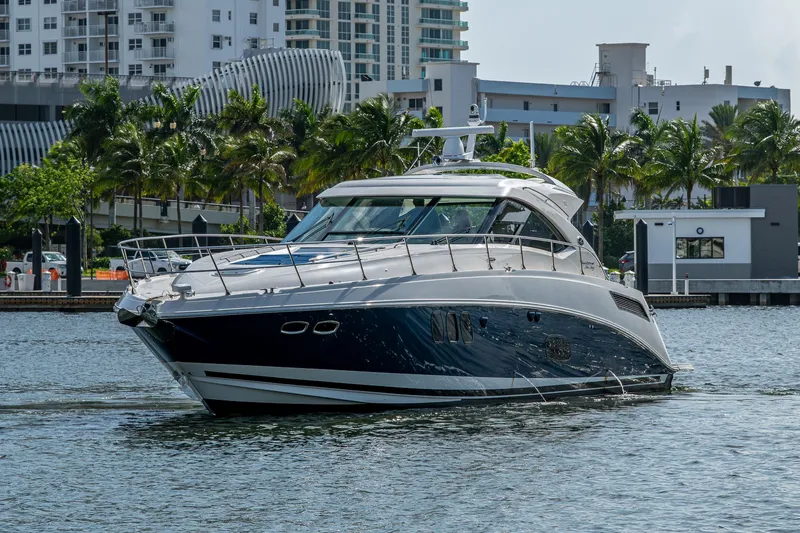 Slide: The Image of Sea Ray Sundancer 540 2012 - 80