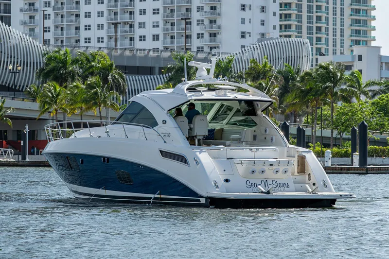 Slide: The Image of Sea Ray Sundancer 540 2012 - 90