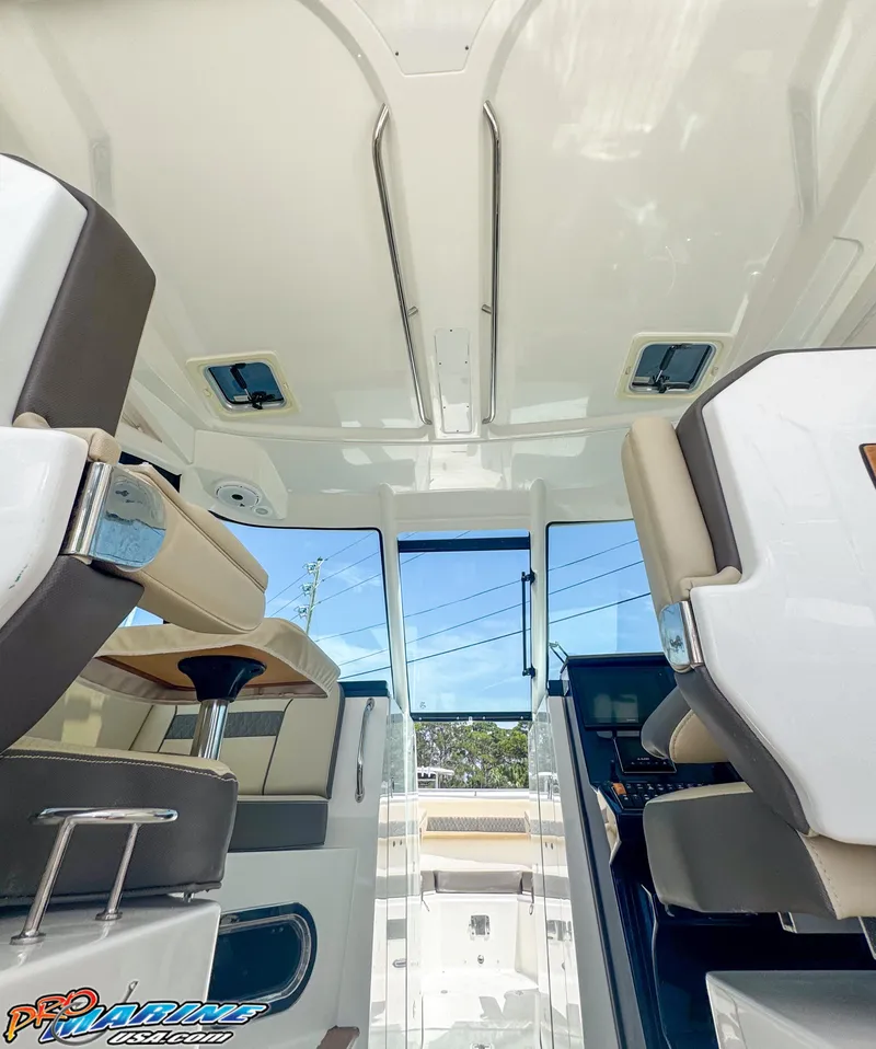 Slide: The Image of Pursuit DC 326 Dual Console 2021 - 60