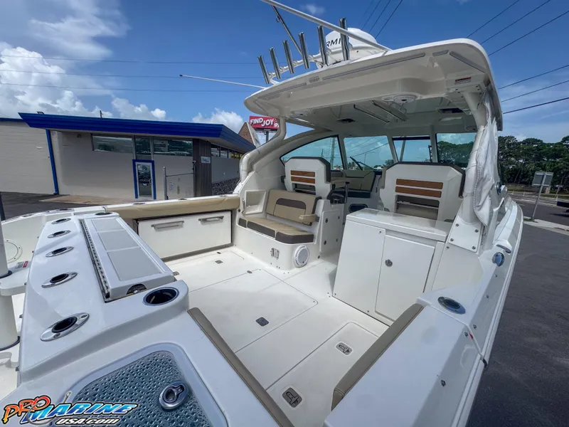 Slide: The Image of Pursuit DC 326 Dual Console 2021 - 63