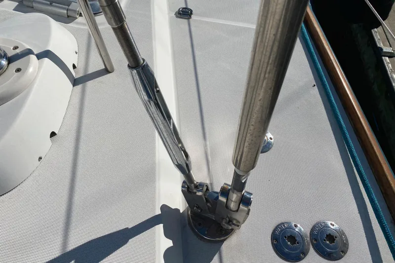 Slide: The Image of Deck detail of 2008 Jeanneau Sun Odyssey 54 DS sailboat, showing rigging and fittings. - 17