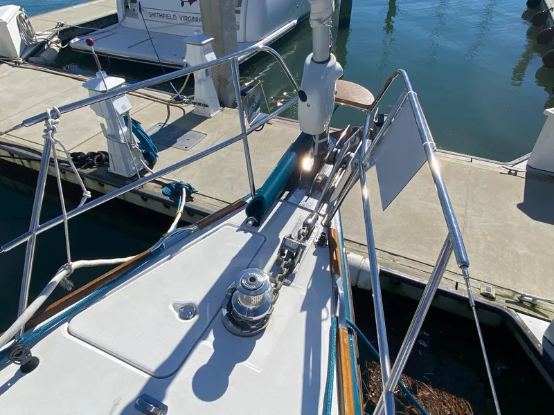 Slide: The Image of Deck view of 2008 Jeanneau Sun Odyssey 54 DS yacht at marina. - 6