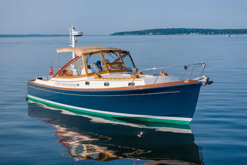 Slide: The Image of TARA JEANNE, 2000 Morris Wolf Class 44 - 2