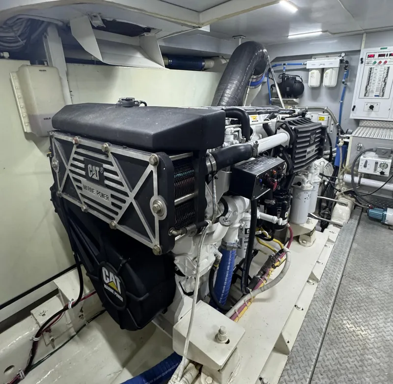 Slide: The Image of Marquis 65 2006 - 75