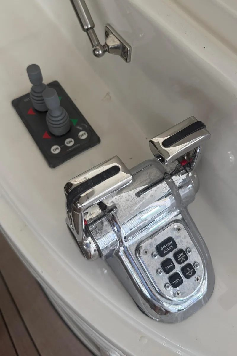 Slide: The Image of Marquis 65 2006 - 90