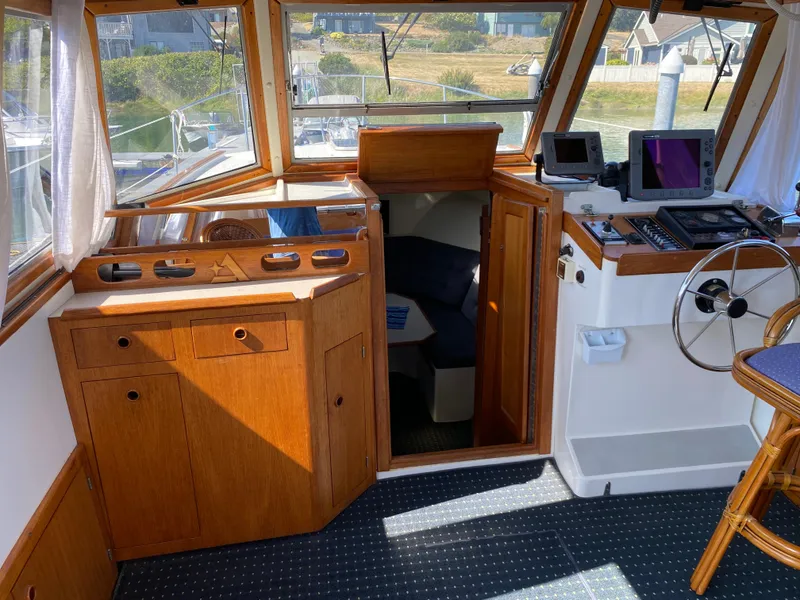 Slide: The Image of Salon - 10