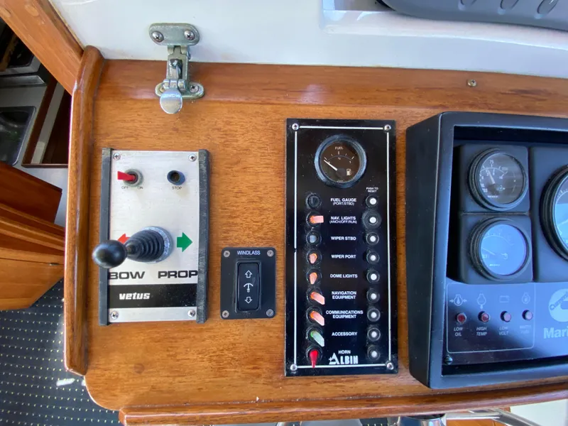 Slide: The Image of Bow thuster - 14