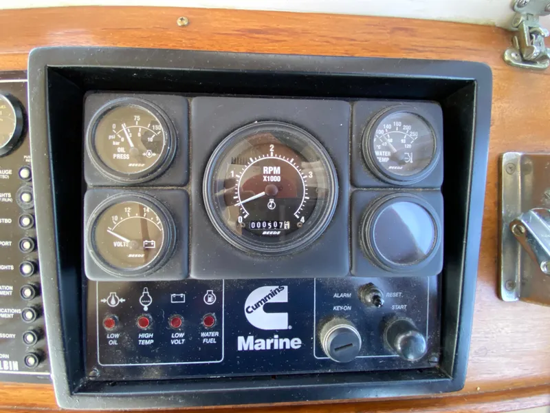 Slide: The Image of Insterments - 16