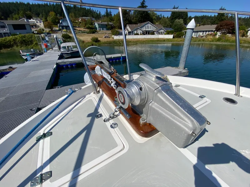 Slide: The Image of Double anchors with windlass - 54