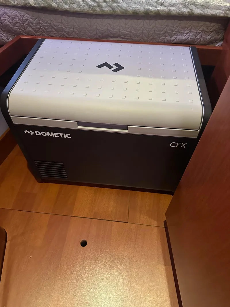 Slide: The Image of Dometic CFX cooler inside a 2014 Beneteau Oceanis 50 yacht cabin. - 29