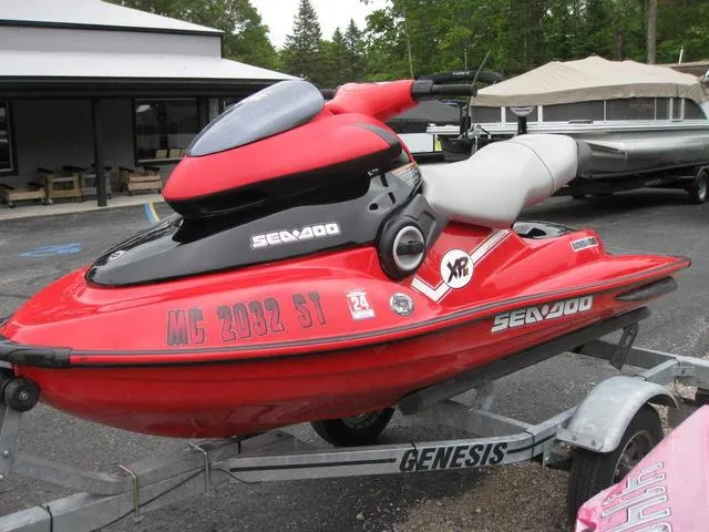 The Image of Sea-Doo XP DI 2004 - 1