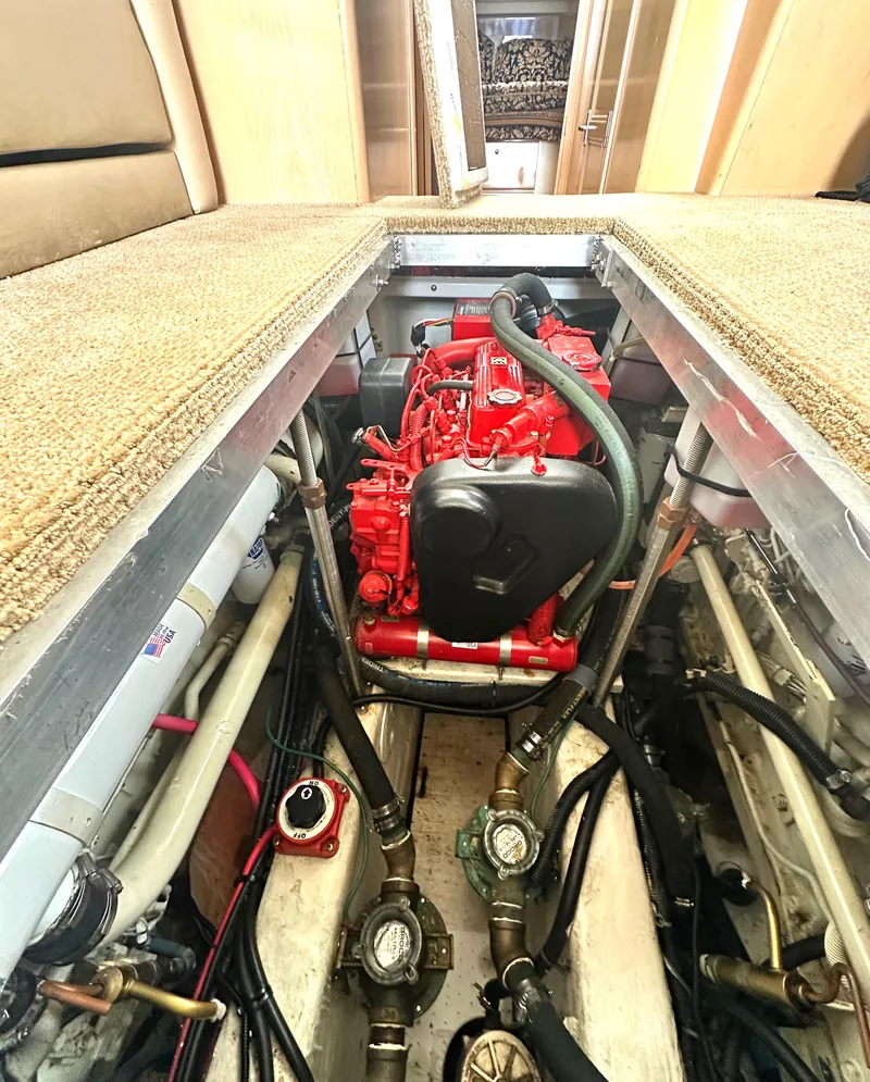 Slide: The Image of Carver Yachts 374 Voyager 2000 - 63