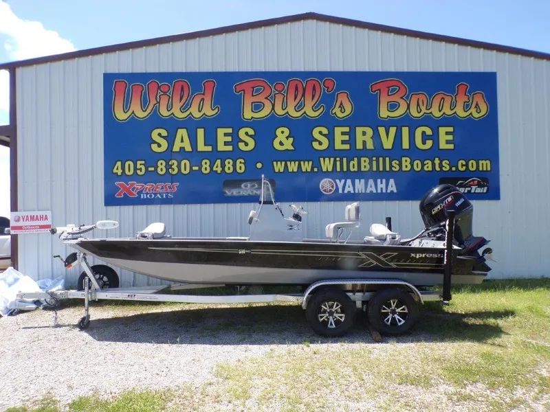 The Image of 2026 Xpress SW20BAY boat at Wild Bill's Boats sales and service location. - 0