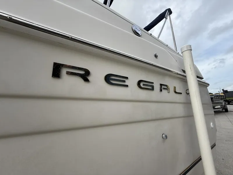 Slide: The Image of Regal Commodore 2765 2001 - 10