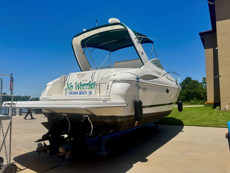 Slide: The Image of Cruisers Yachts 320 Express 2004 - 5