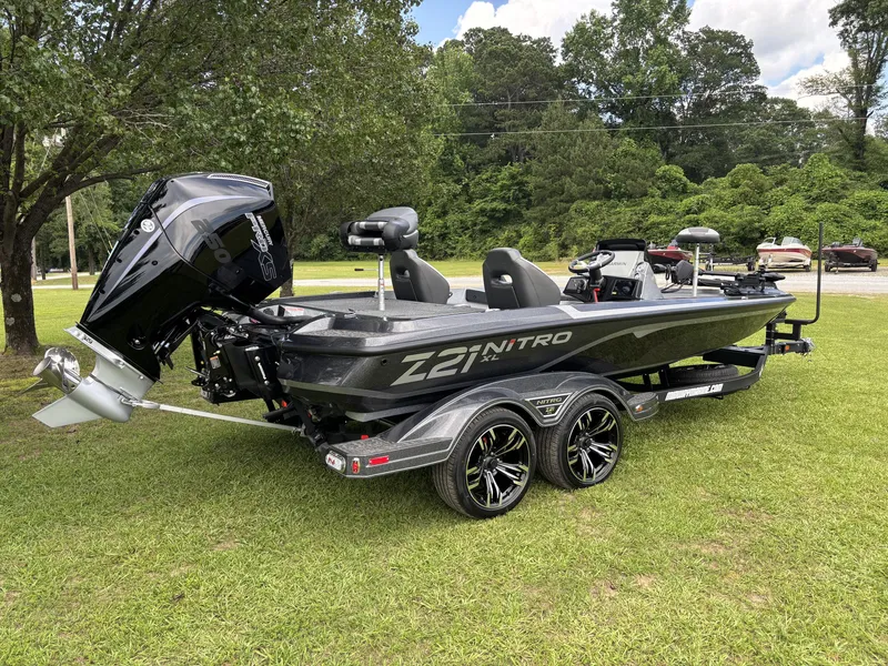 Slide: The Image of Nitro Z Series Z21 XL Pro 2025 - 4