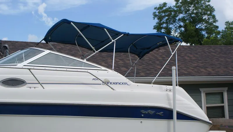 Slide: The Image of Sea Ray Sundancer 1995 - 16