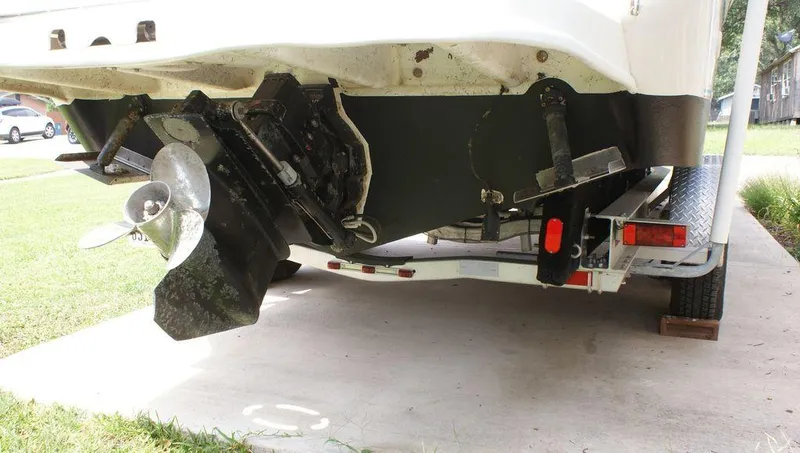 Slide: The Image of Sea Ray Sundancer 1995 - 20