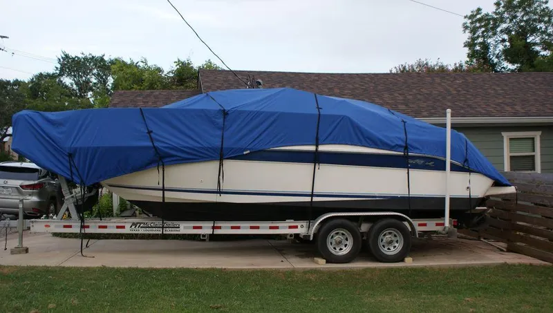 Slide: The Image of Sea Ray Sundancer 1995 - 3