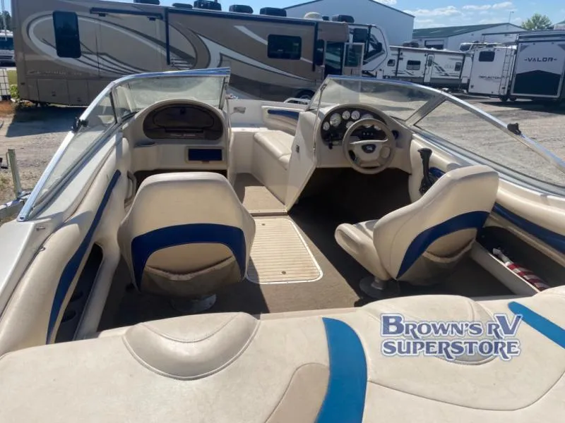 Slide: The Image of Stingray 190LX 2002 - 5