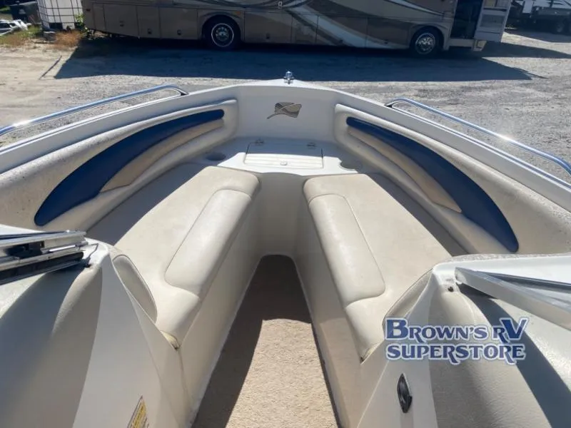 Slide: The Image of Stingray 190LX 2002 - 6