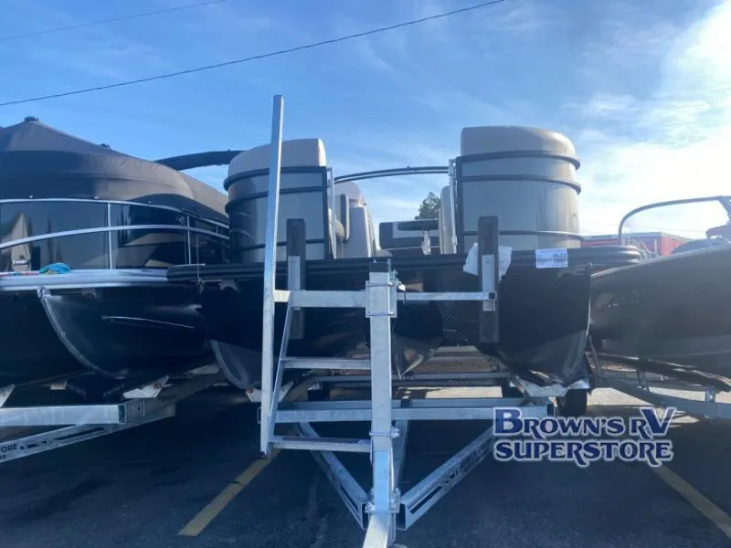 Slide: The Image of Starcraft 3 Q 2023 - 6